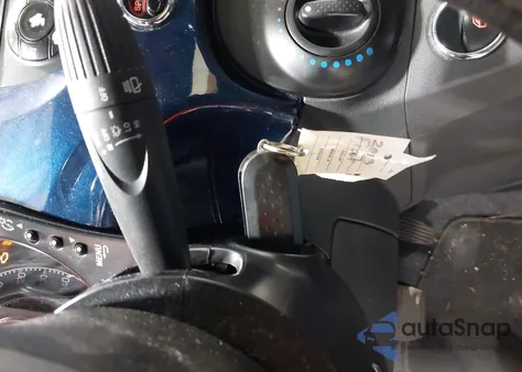 2013 Fiat 500 Sport из США, поврежденный, VIN 3C3CFFBR0DT689027